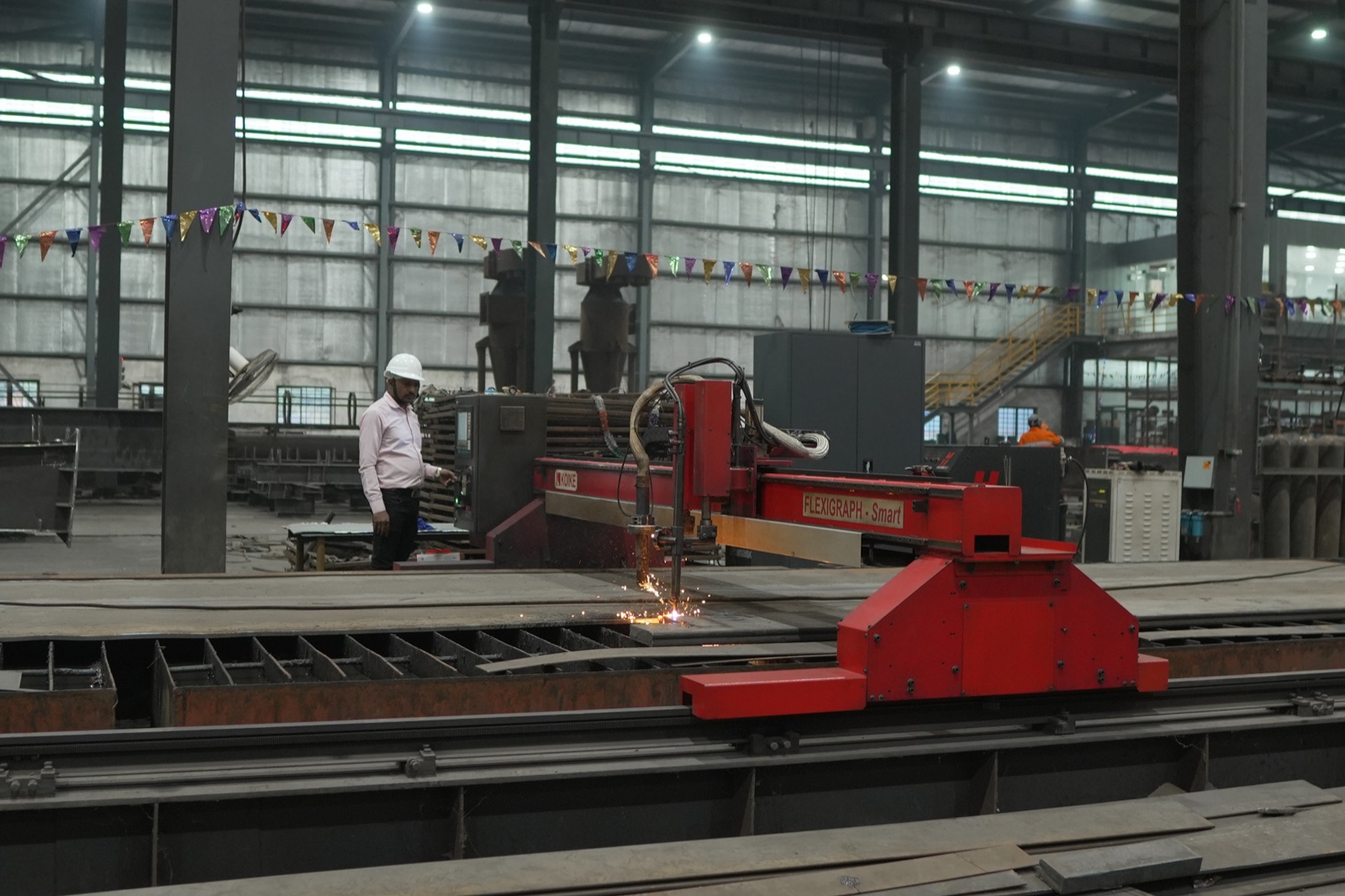 CNC profile cutting at the Yash Engicon factory