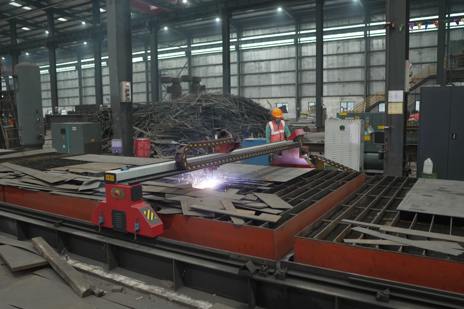 Plasma cutting operation at the Yash Engicon factory